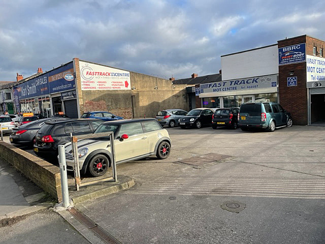 Sell your car to Fast Track MOT Centre